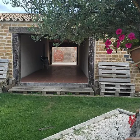 Casas Rurales La Granja Apartment *